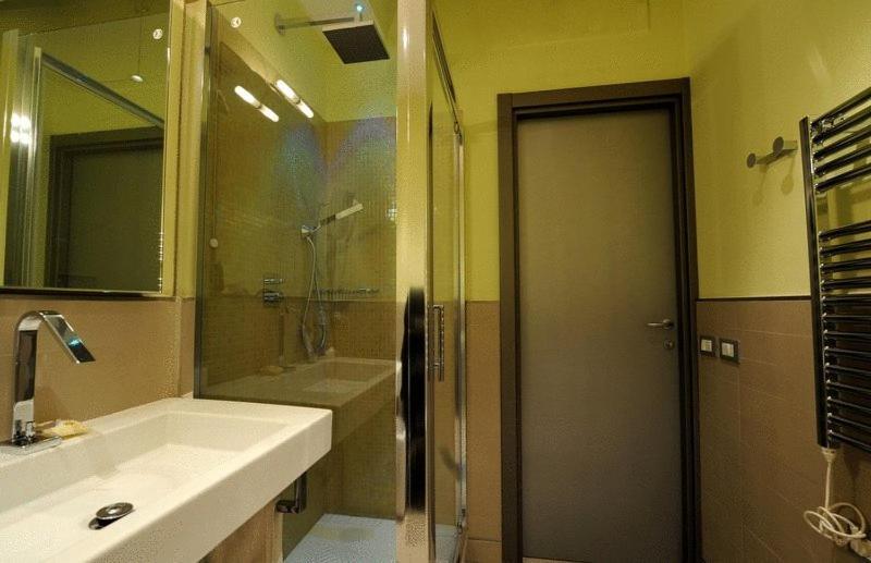 Chroma Suites Экстерьер фото